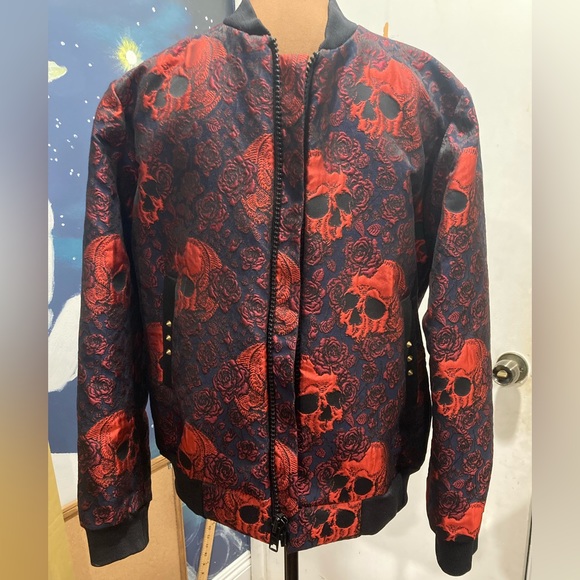Red bomber jacket - Picture 3 of 6